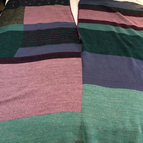 Women's DJT Fashion Wrap Shaw - Picture 4 of 6